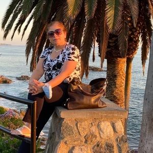 Meet your Posher, Nahid